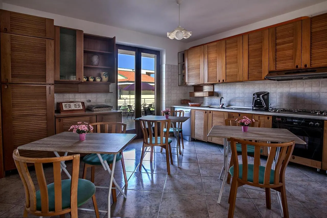 B&B Princess Room Capo dʼOrlando Bed & Breakfast