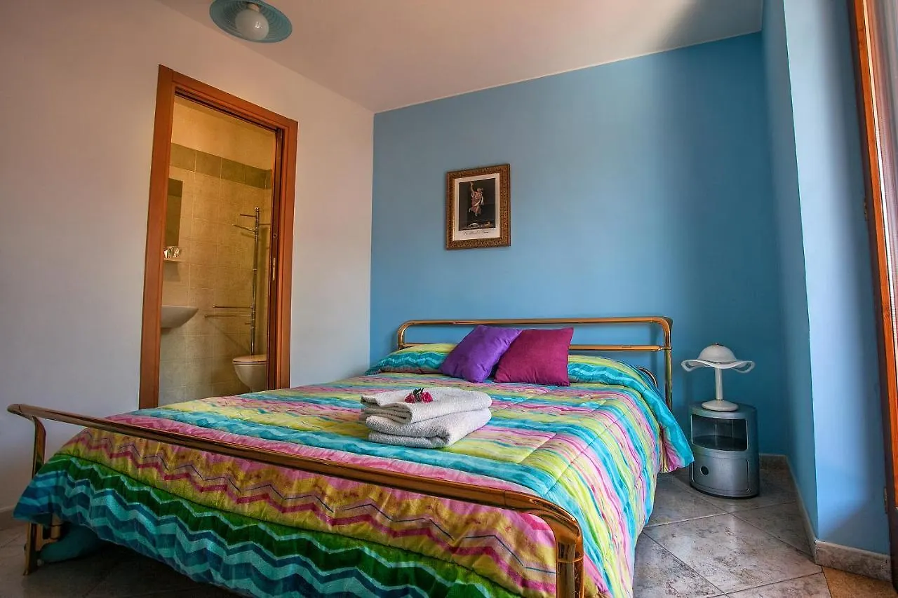 B&B Princess Room Capo dʼOrlando 0*,  Itálie